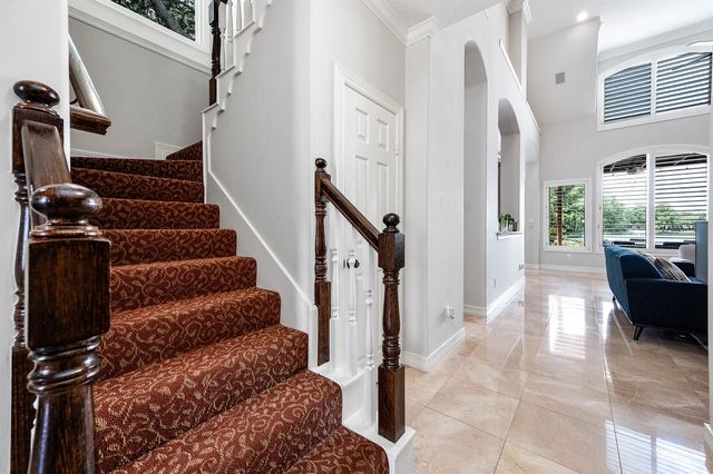 203 Bay Bridge Drive, Sugar Land, TX 77478