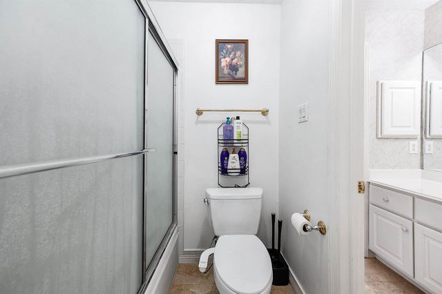 203 Bay Bridge Drive, Sugar Land, TX 77478