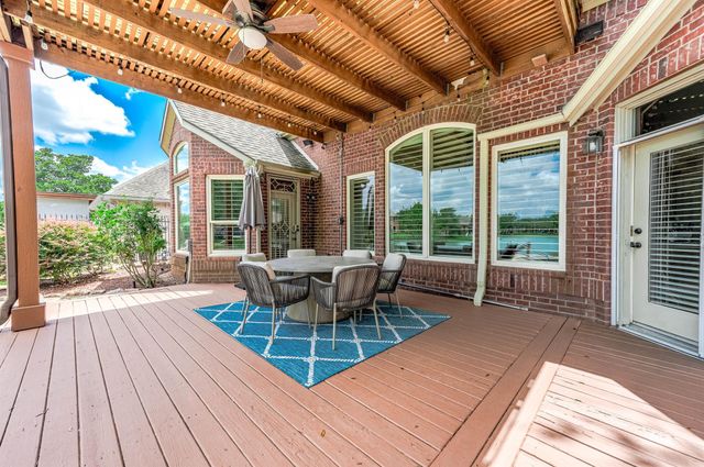203 Bay Bridge Drive, Sugar Land, TX 77478