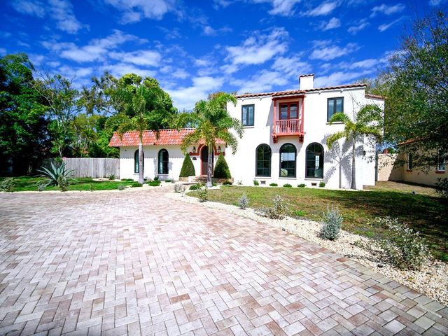 6251 10TH AVENUE S, Gulfport, FL 33707