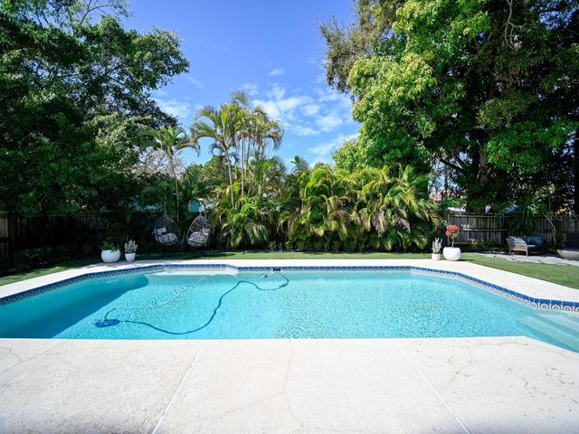 6251 10TH AVENUE S, Gulfport, FL 33707