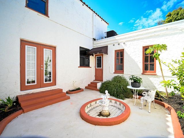 6251 10TH AVENUE S, Gulfport, FL 33707