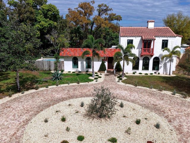 6251 10TH AVENUE S, Gulfport, FL 33707