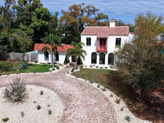 6251 10TH AVENUE S, Gulfport, FL 33707