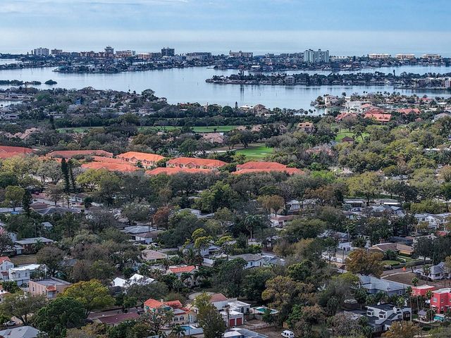 6251 10TH AVENUE S, Gulfport, FL 33707