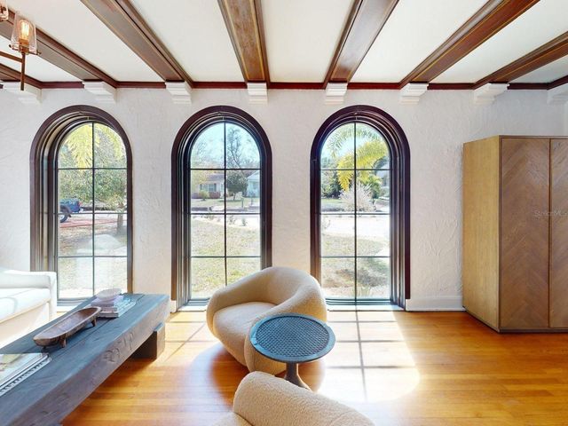 6251 10TH AVENUE S, Gulfport, FL 33707