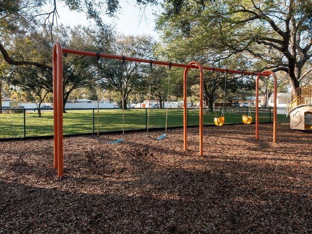 6251 10TH AVENUE S, Gulfport, FL 33707