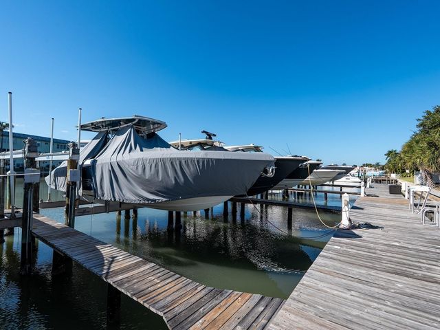 6251 10TH AVENUE S, Gulfport, FL 33707