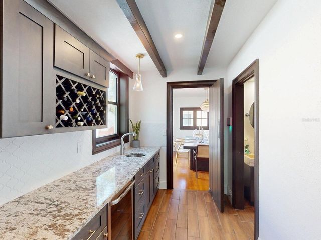 6251 10TH AVENUE S, Gulfport, FL 33707