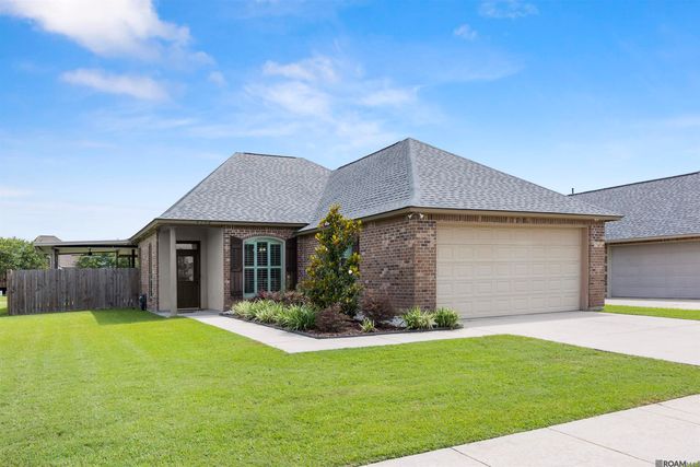 4146 Carolina Dr, Addis, LA 70710