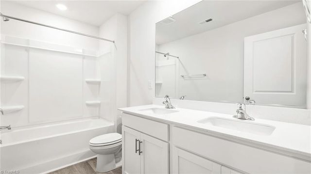 1 Jubilee Court, Greensboro, NC 27406