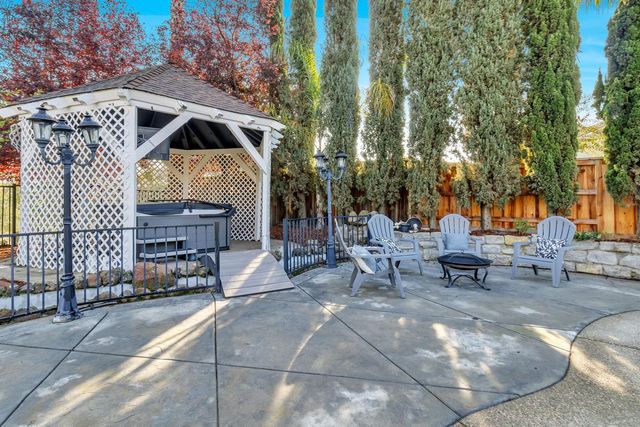 316 Fieldbrook Ct, Roseville, CA 95747