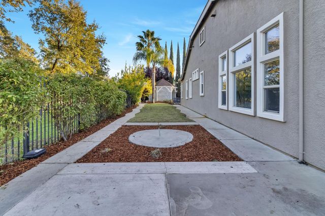 316 Fieldbrook Ct, Roseville, CA 95747