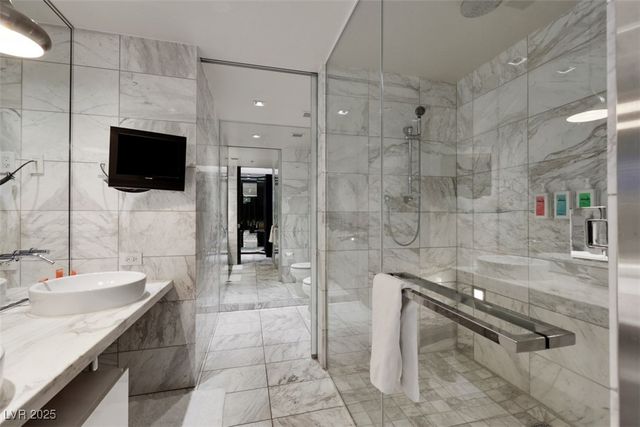 4381 West Flamingo Road 3221, Las Vegas, NV 89103