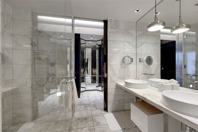 4381 West Flamingo Road 3221, Las Vegas, NV 89103