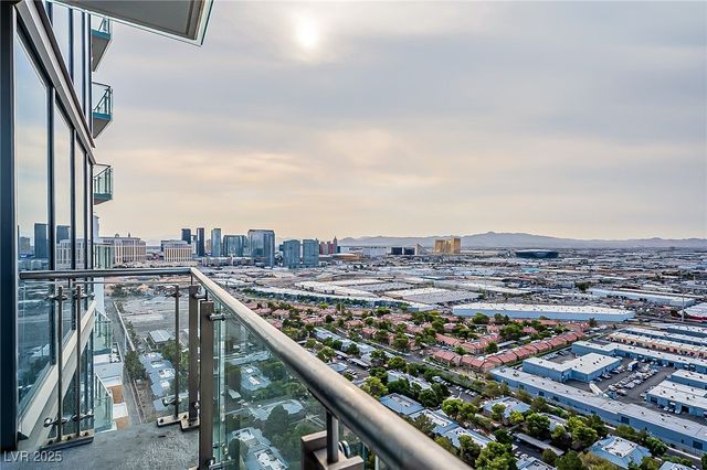 4381 West Flamingo Road 3221, Las Vegas, NV 89103