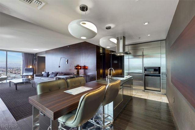 4381 West Flamingo Road 3221, Las Vegas, NV 89103