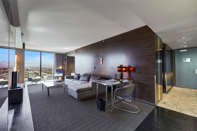 4381 West Flamingo Road 3221, Las Vegas, NV 89103