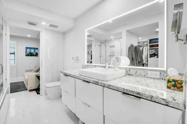 501 SW 11th Place 317, Boca Raton, FL 33432