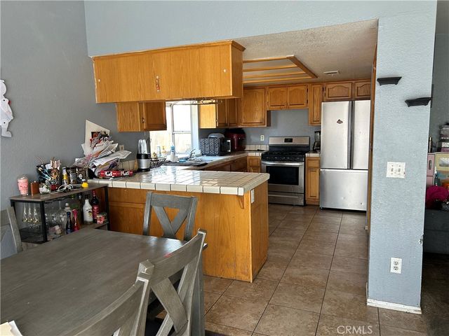 14619 Corey, Victorville, CA 92394