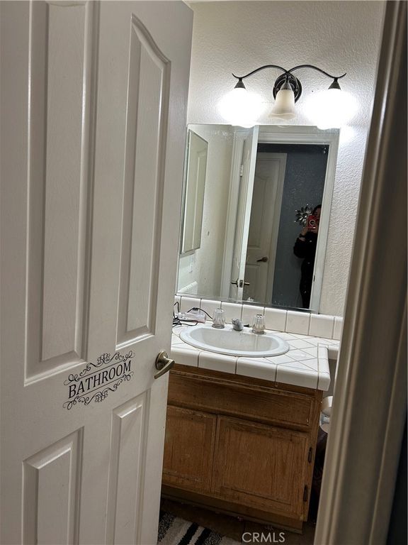 Image 13 of property listing at 14619 Corey, Victorville, CA 92394