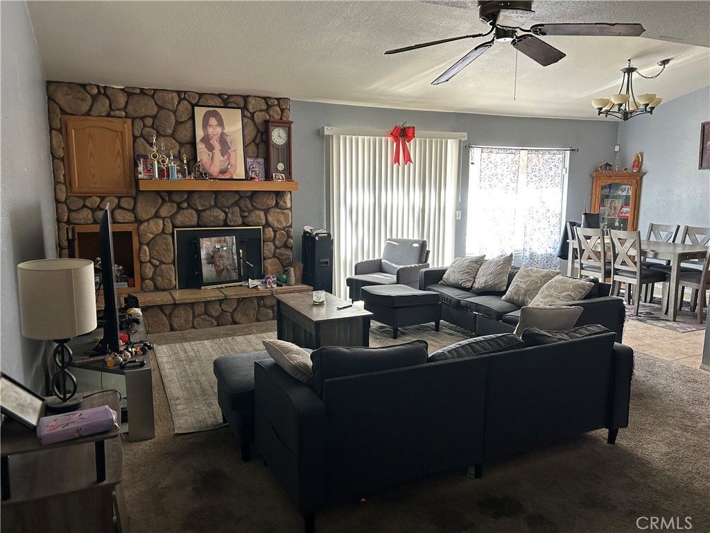 Image 15 of property listing at 14619 Corey, Victorville, CA 92394