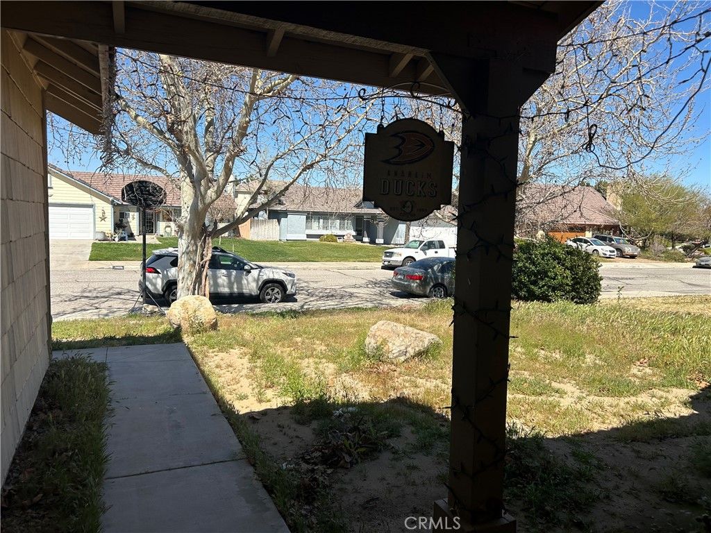 Image 2 of property listing at 14619 Corey, Victorville, CA 92394