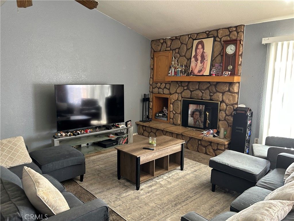 Image 3 of property listing at 14619 Corey, Victorville, CA 92394