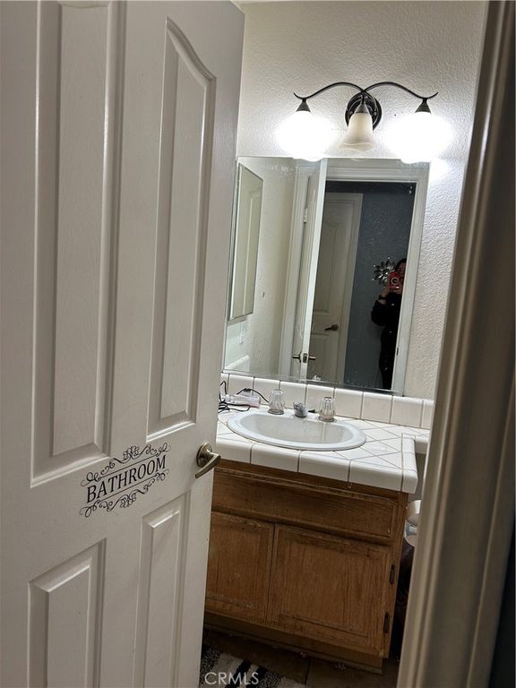 Image 9 of property listing at 14619 Corey, Victorville, CA 92394