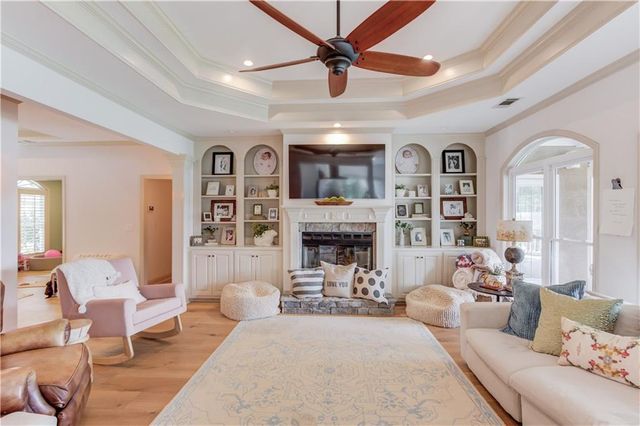 6228 Waters Edge Drive, Covington, GA 30014