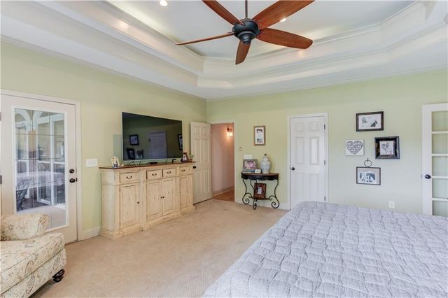 6228 Waters Edge Drive, Covington, GA 30014