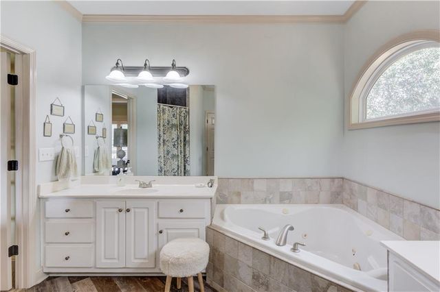 6228 Waters Edge Drive, Covington, GA 30014