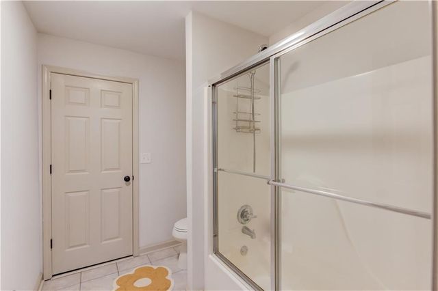 6228 Waters Edge Drive, Covington, GA 30014