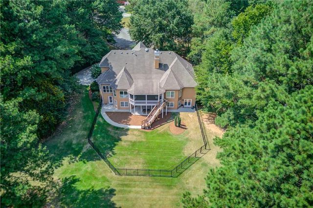 6228 Waters Edge Drive, Covington, GA 30014