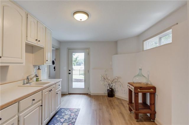 6228 Waters Edge Drive, Covington, GA 30014