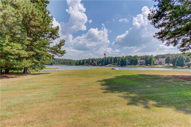 6228 Waters Edge Drive, Covington, GA 30014