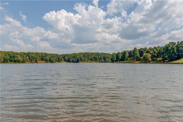 6228 Waters Edge Drive, Covington, GA 30014