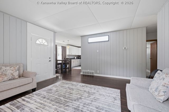 3914 Lancaster Avenue, Charleston, WV 25304