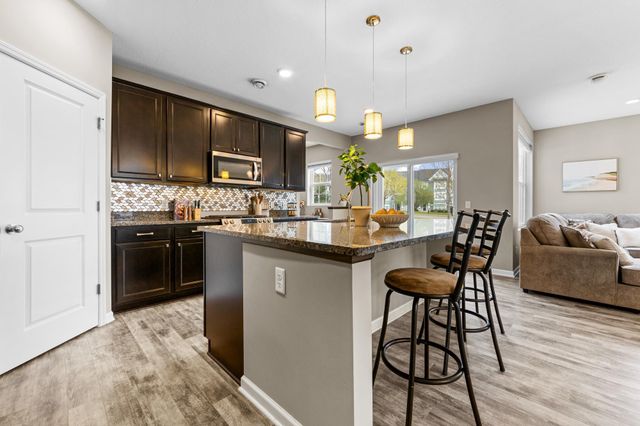 15609 Eddy Creek Way, Apple Valley, MN 55124