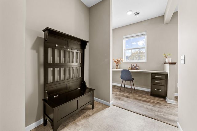 15609 Eddy Creek Way, Apple Valley, MN 55124