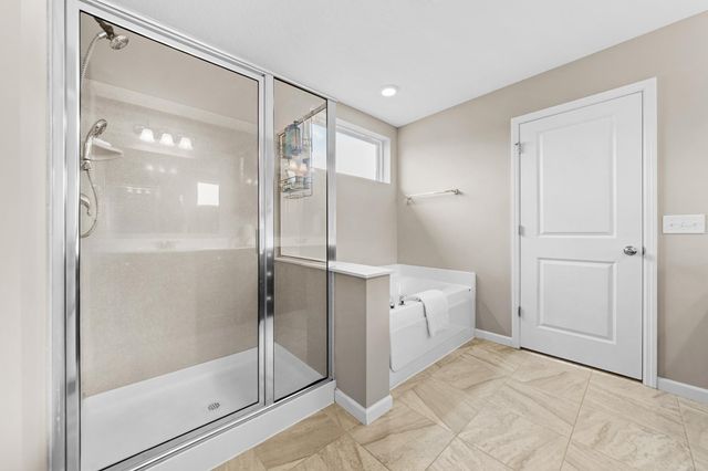 15609 Eddy Creek Way, Apple Valley, MN 55124