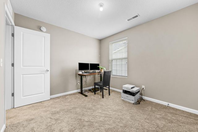 15609 Eddy Creek Way, Apple Valley, MN 55124