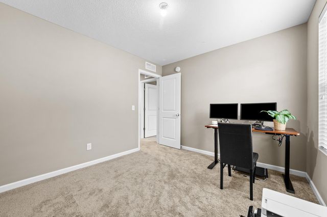 15609 Eddy Creek Way, Apple Valley, MN 55124