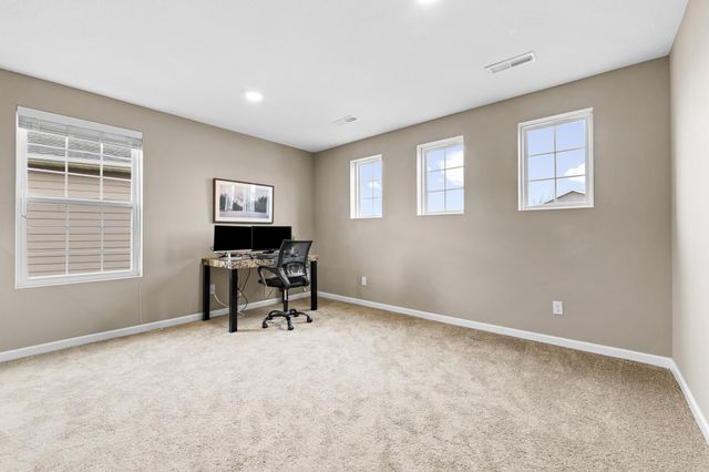 15609 Eddy Creek Way, Apple Valley, MN 55124