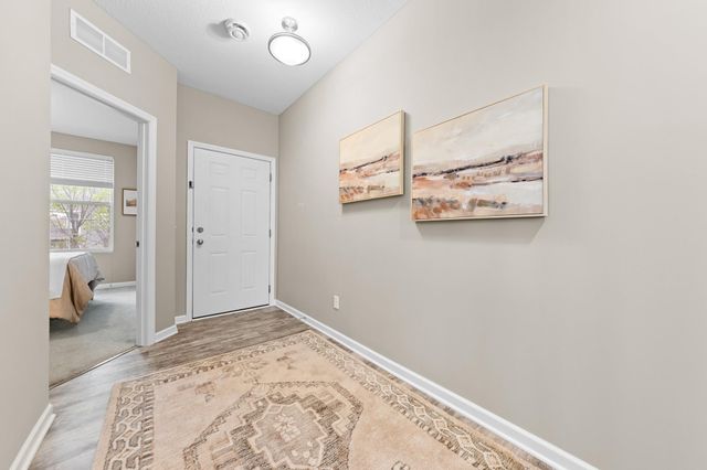 15609 Eddy Creek Way, Apple Valley, MN 55124