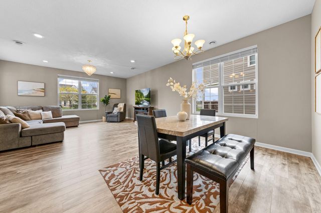 15609 Eddy Creek Way, Apple Valley, MN 55124