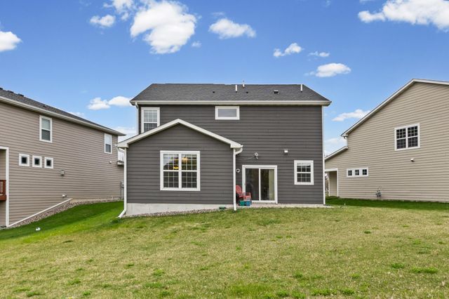 15609 Eddy Creek Way, Apple Valley, MN 55124