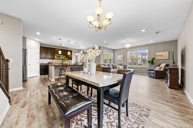 15609 Eddy Creek Way, Apple Valley, MN 55124