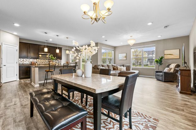 15609 Eddy Creek Way, Apple Valley, MN 55124