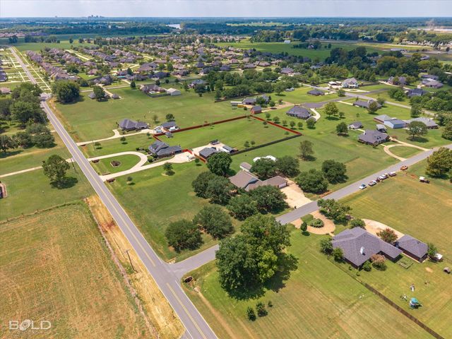 101 Dana Lane, Bossier City, LA 71111